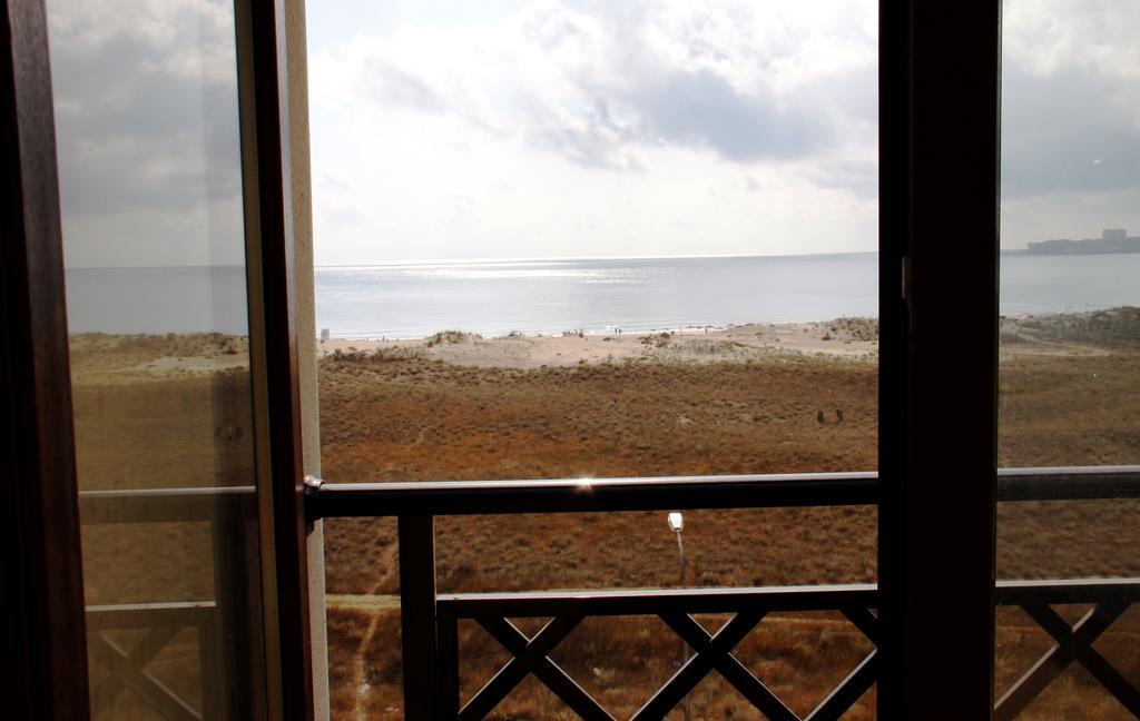 Golden Dunes Apartment